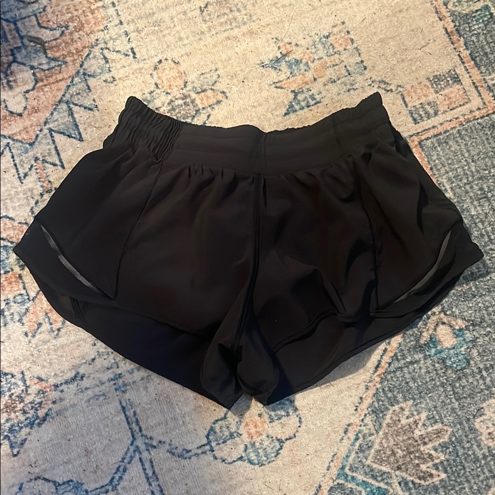 Lululemon hotty hot shorts
